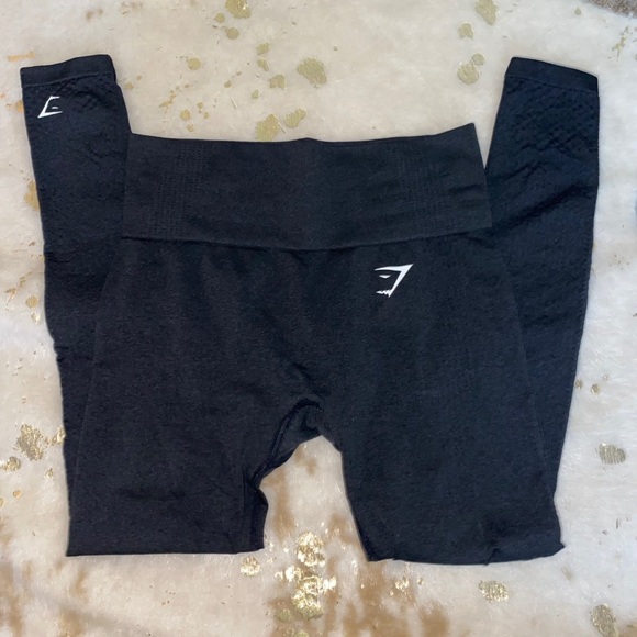 SOLD Gymshark - Picture 5 of 8